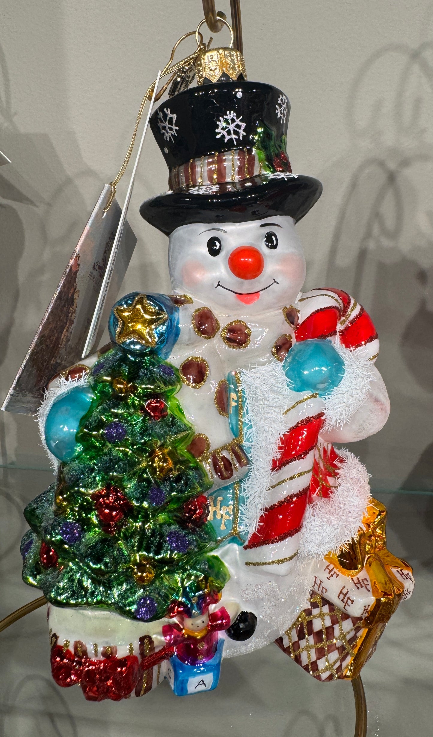 SNOWMAN DRESSED TO IMPRESS LIMITED EDITION