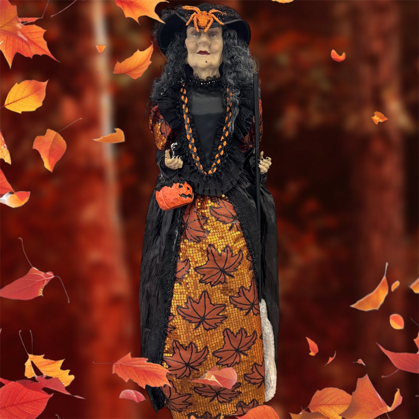42" STANDING WITCH W/SPIDER