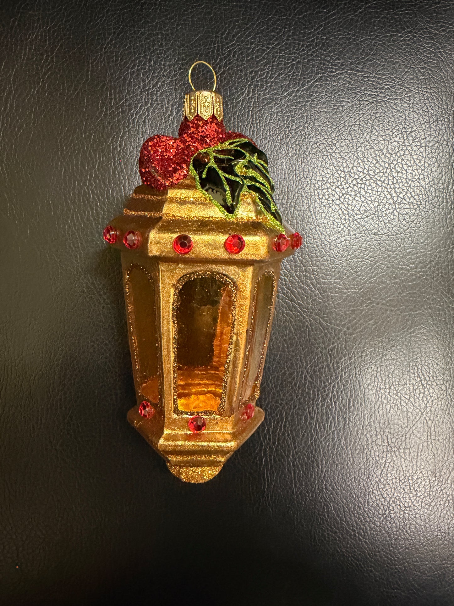 Santa's Lantern Gold