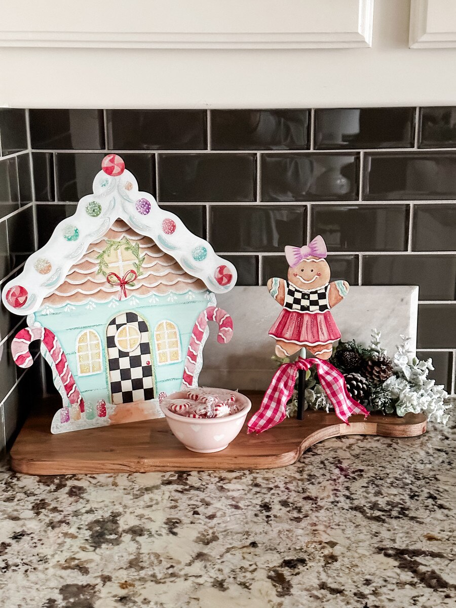 Small Gingerbread House