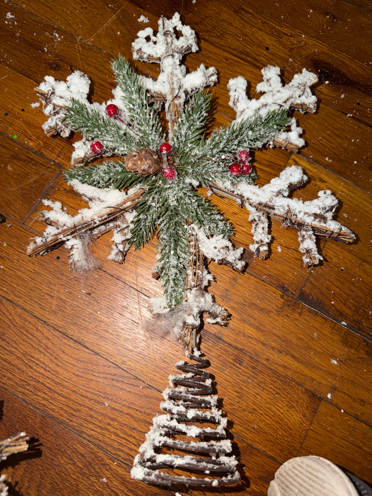 Frosted snowflake for topper of tree