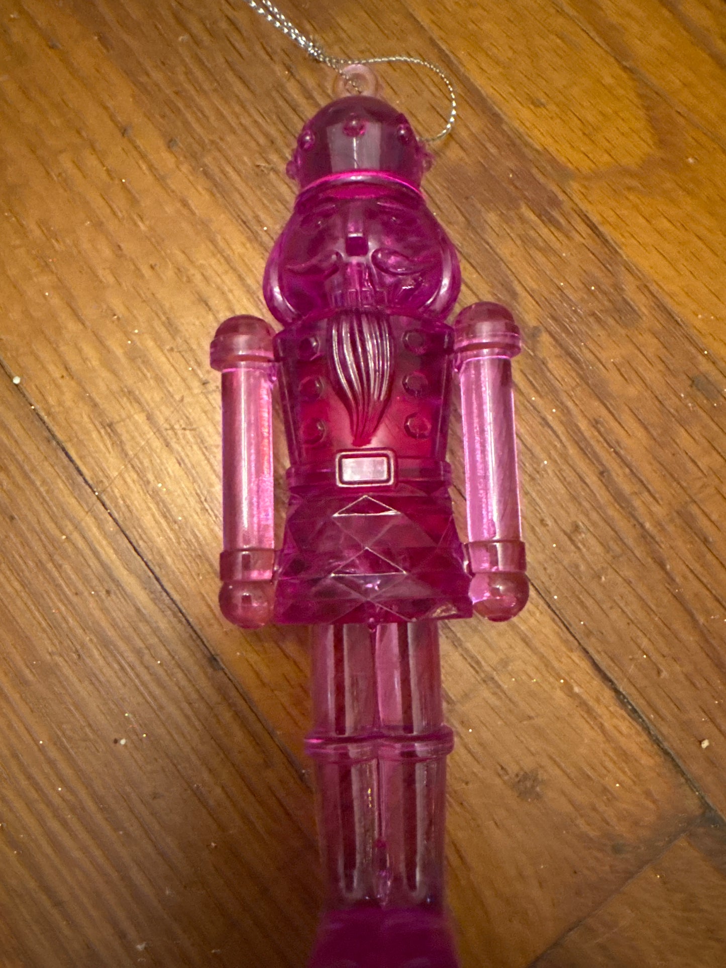Color nutcracker