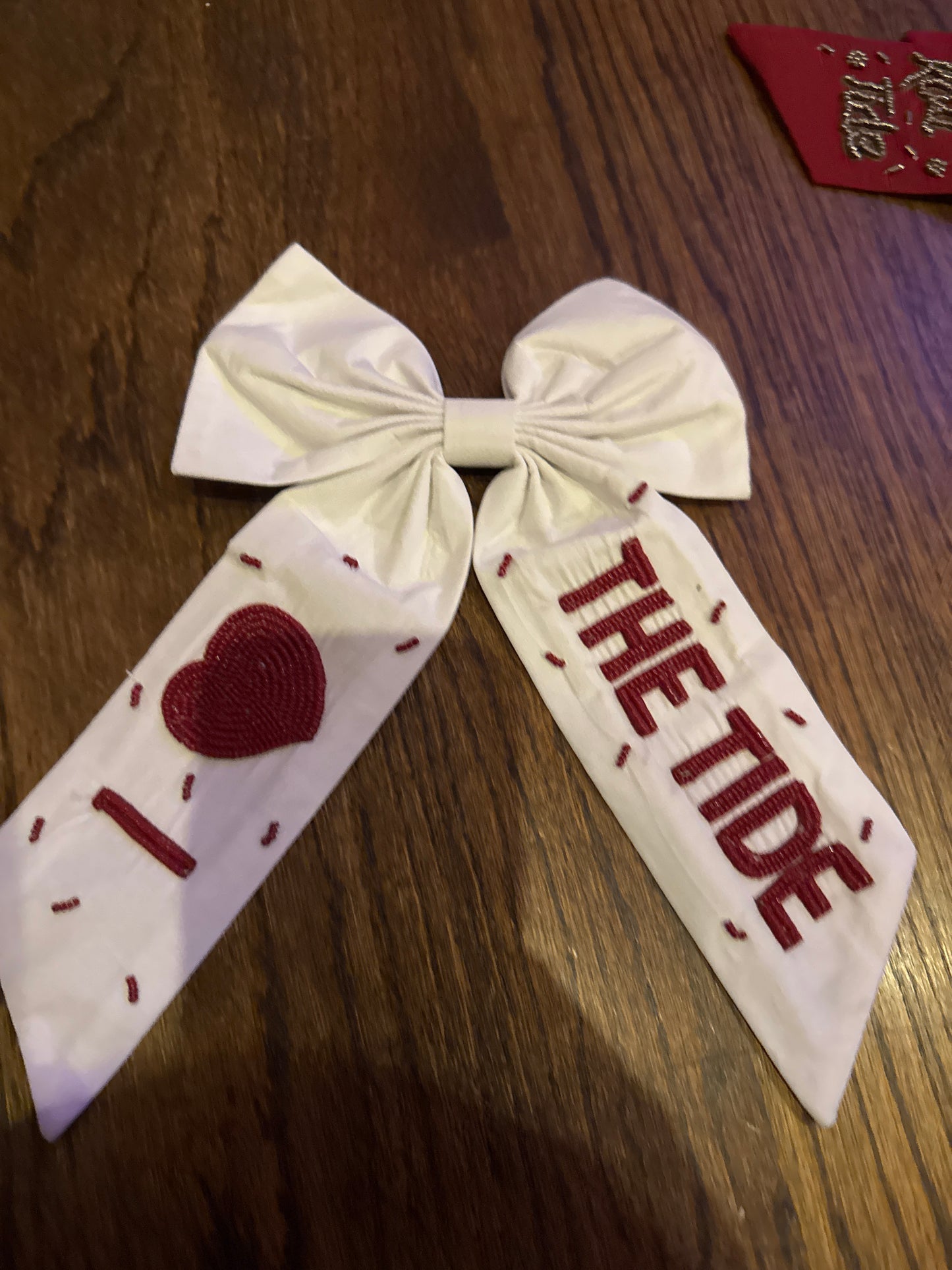 White I love the Tide bow