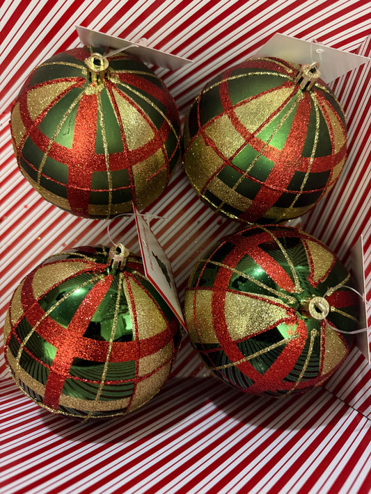Green Plaid Ball Ornament