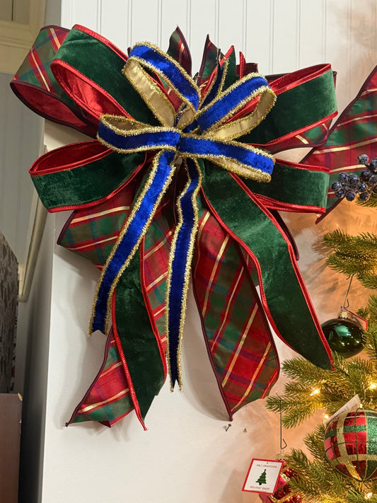 JME Traditional Plaid Bow