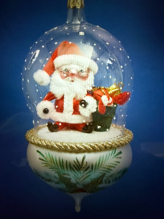 Santa in Dome Pre Order