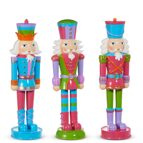 16" HOLLY JOLLY NUTCRACKER