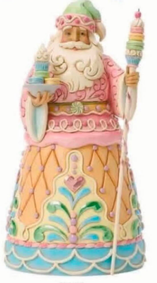 Heartwood Sweets Santa with Macaroon staff