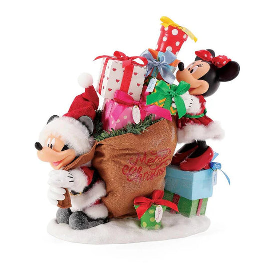 Disney Possible Dreams Mickey and Minnie's Christmas Eve