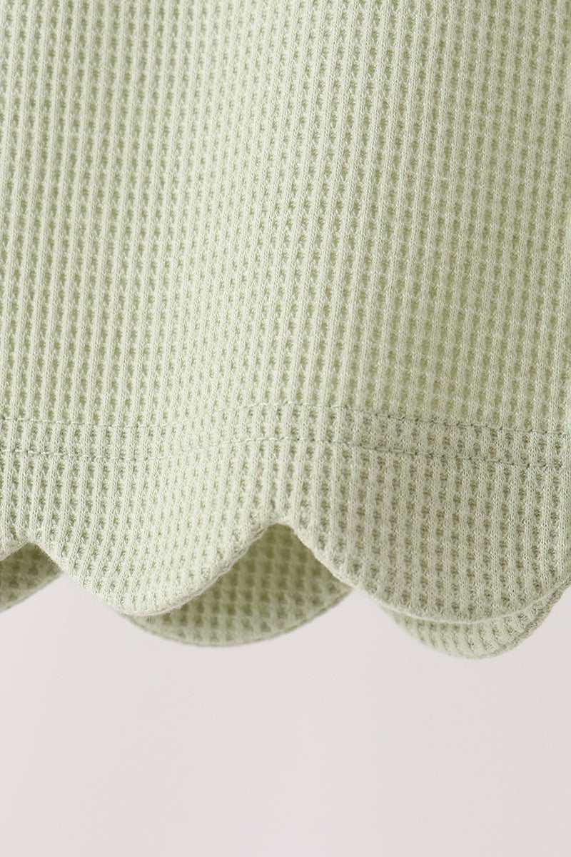 Green scalloped pants set