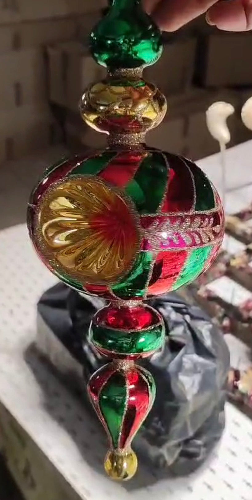 Traditional Noel 
Radiance
