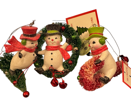 4.5"RESIN SMAN W/SISEL TREE/WREATH/CANE