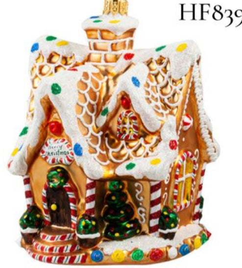 MRS CLAUS' GINGERBREAD BAKERY