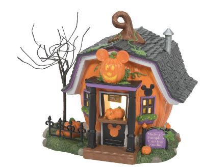 Department 56 Pumpkintown Carving Studio