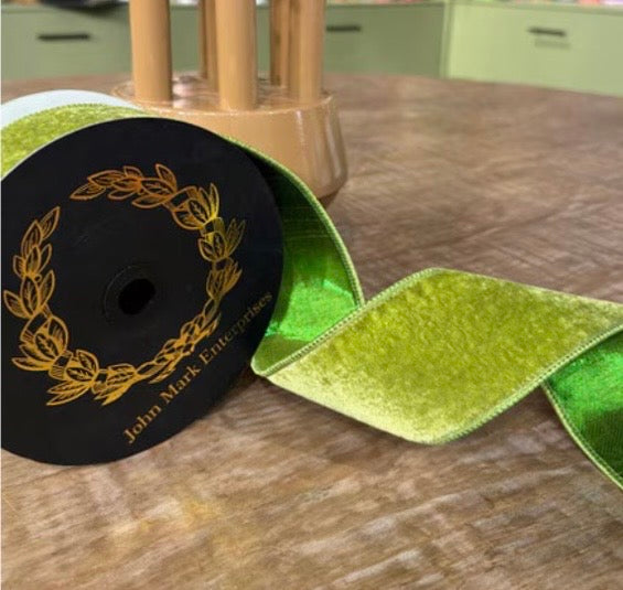 Velvet Metallic Dupion Fused Apple 2.5x10 Yd