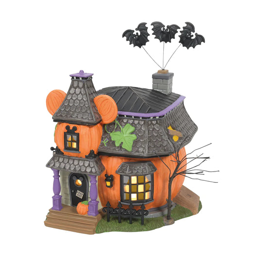 Mickey's Haunted Manor - E & C Creations